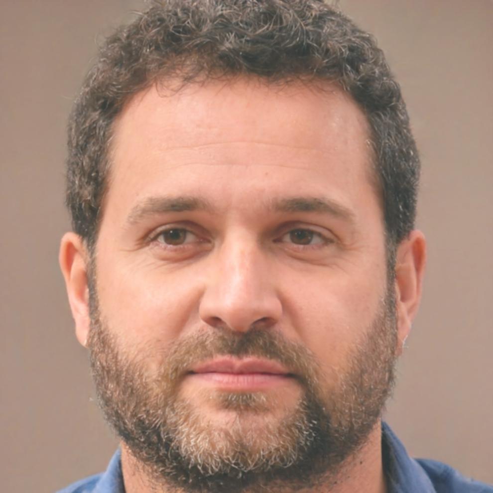 Desmond Tunbridge, senior negotiation instructor