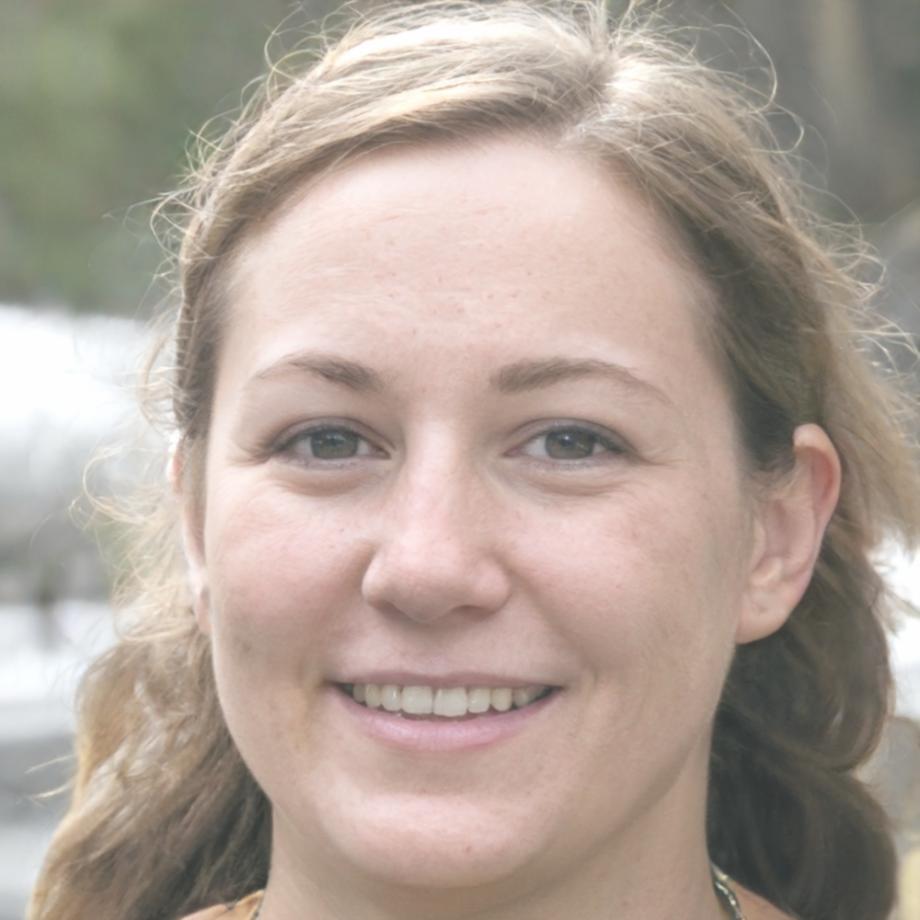 Freya Thornhill, Program Director